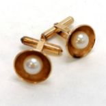 Pair of gents 14ct marked gold cufflinks set with pearl in original retail box (Hing Loon,