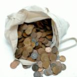 Large qty of GB copper pennies - 12kg+