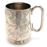 Antique silver christening mug with hand engraved decoration with stork detail - 114g & 8cm tall ~