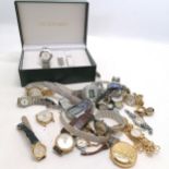 Qty of gents / ladies quartz & mechanical wristwatches inc Fossil (runs), Seiko, boxed Guepard