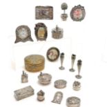 Qty of metal / silver plated small photo frames, trinket / pill boxes etc t/w antique small brass