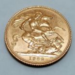 1982 QEII sovereign coin