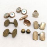 Antique pair of 15ct gold collar studs (1.6g), 1 x 9ct gold cufflink (2.5g & a/f), pair of 9ct