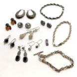 Qty of silver jewellery inc amber earrings, marcasite / black onyx earrings, Kit Heath amethyst
