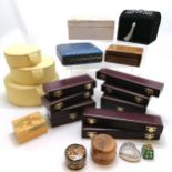 Qty of boxes inc unused jewellery & napkin ring display boxes & trio of yellow circular etc - SOLD