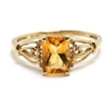9ct hallmarked gold citrine stone set ring - size T½ & 2.1g total weight