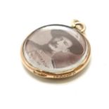 Antique 9ct Chester hallmarked gold Baden Powell / Lord Roberts portrait pendant - 2cm diameter &