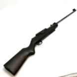 Hungarian air rifle LG 527 with a plain wooden stock - 102cm & fires