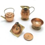 Novelty miniature copper / brass kettle & jug t/w colander (a/f) etc