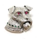 Silver marked dogs head brooch / pendant set with green / red stones - 2.5cm across & 11.6g total