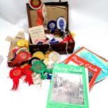 Quantity of vintage horse riding rosettes T/W 1962 Pony Club Magazines all in a small brown case