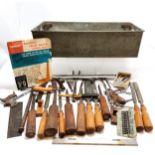 Qty of mostly antique tools inc chisels, bow saw, fold-out rule, glass cutters, dentists drill (+