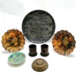 Pair of Oriental antique tortoishell dishes 15cm diameter, with gold laquer decoration depicting