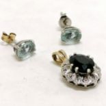 9ct hallmarked gold sapphire & diamond pendant - 1.6cm drop t/w pair of 9ct white gold aquamarine(?)