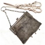 Sterling silver mesh purse with cloth lining (total weight 68g - missing bobbles to base) t/w