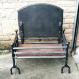 Heavy hand forged cast iron fire grate with fire back by Carron - 71cm wide 76.5cm high 36.5cm deep