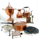 Quantity of copper and brass kitchenalia incl. copper samovar, antique lidded copper saucepan 29cm