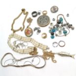 Pewter Alchemy Carta ring t/w qty of beads (inc silver) & costume jewellery
