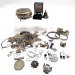 Qty of oddments inc some scrap silver, WWII medal, ethnic pendant on chain etc - SOLD ON BEHALF OF