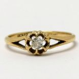 Antique 18ct hallmarked gold unusual flower design diamond solitaire ring - diamond approx 2.7mm