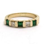 18ct marked gold emerald (3) & princess cut diamond (2) stone ring - size O½ & 4.5g total weight ~