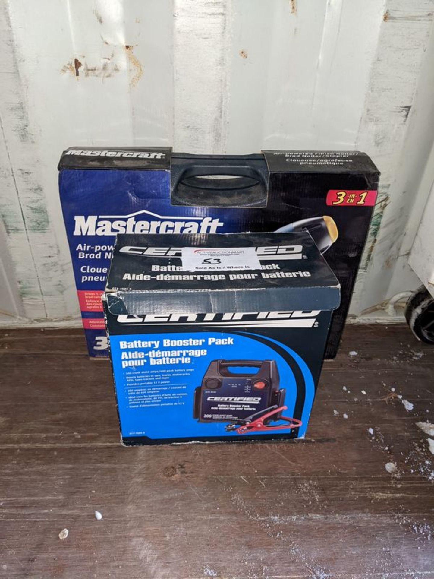 Mastercraft Air Nailer and Batter Booster