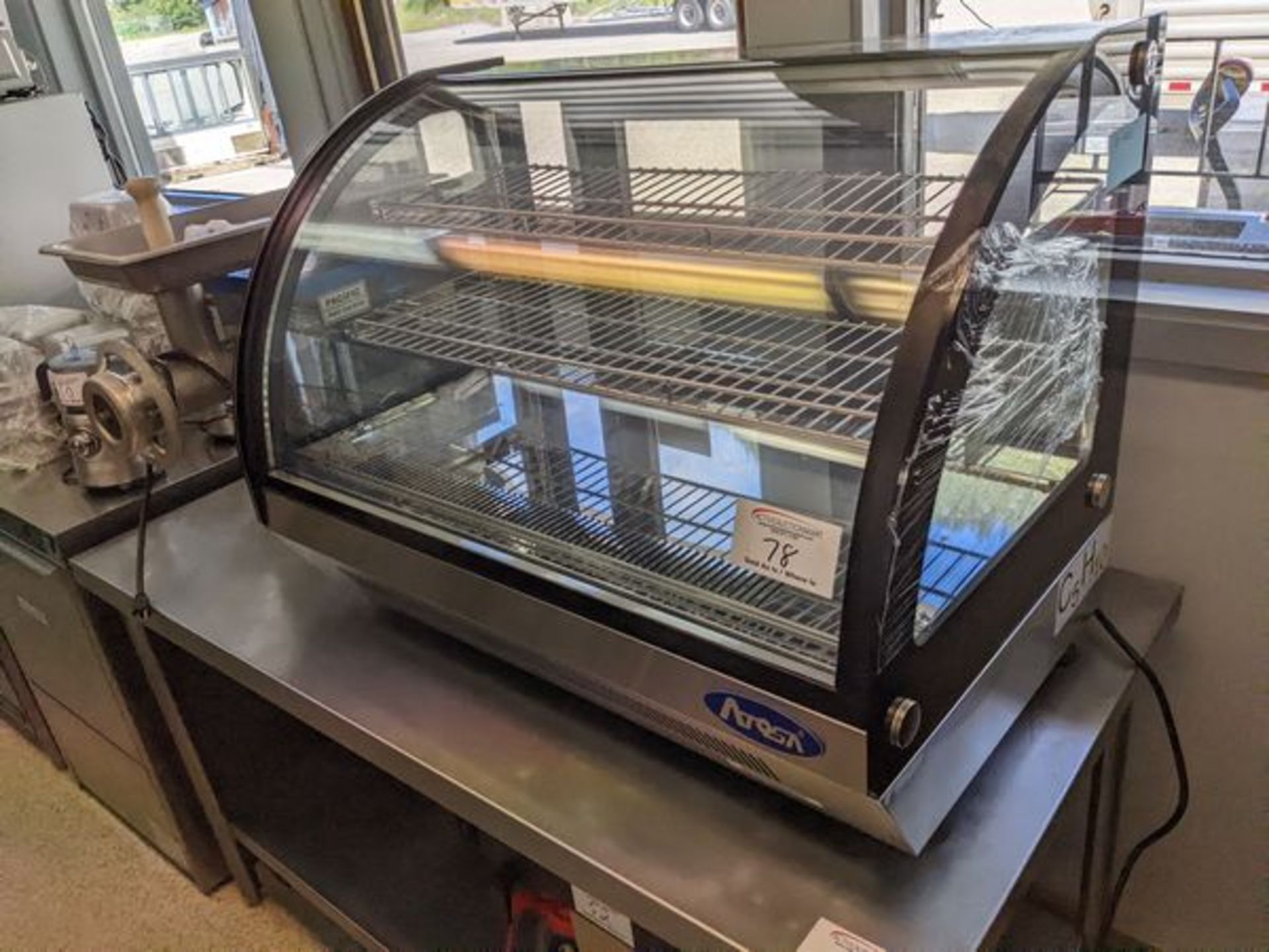 Atosa 36" Refrigerated Pastry Case