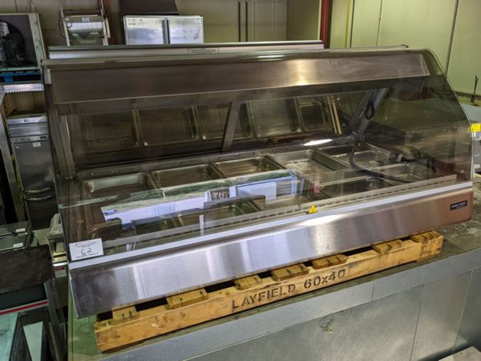 Henny Penny 69" HMR105 Counter Top Display Case