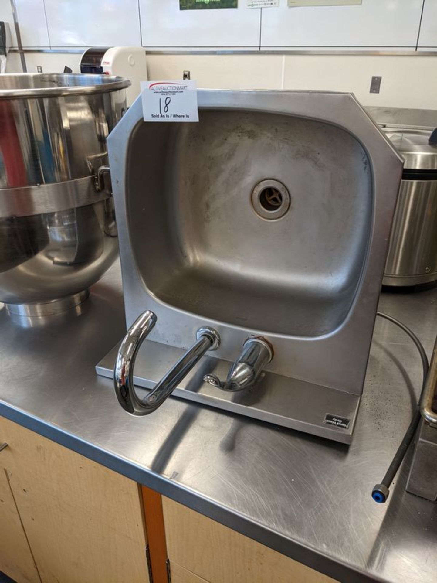 Stainless Steel Wall mount Hand Sink