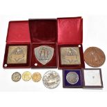 AMERICAN EXHIBITION; a small group of medals and medallions including three boxed examples for St.