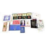 ROYAL MINT; four commemorative bronze medals comprising Battle of Waterloo, 1992 Commemorative