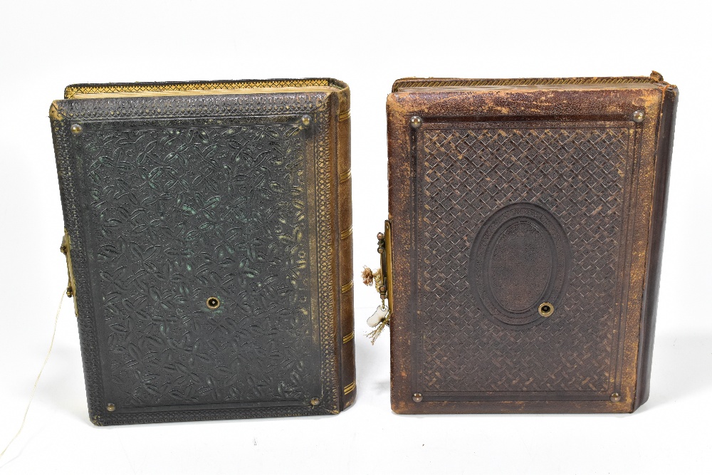 Two Victorian musical photograph albums, each album is empty and contains no photographs (2). - Bild 6 aus 6