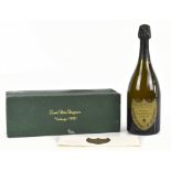 CHAMPAGNE; a single bottle of Moet & Chandon Champagne Cuvee Dom Perignon, vintage 1990, 12.5%,