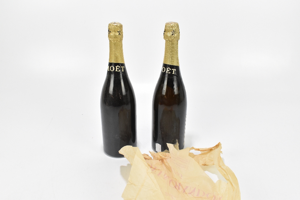 CHAMPAGNE; two bottles of Moet & Chandon Dry Imperial Finest Extra Quality Champagne, 1955 and 1959, - Image 6 of 9