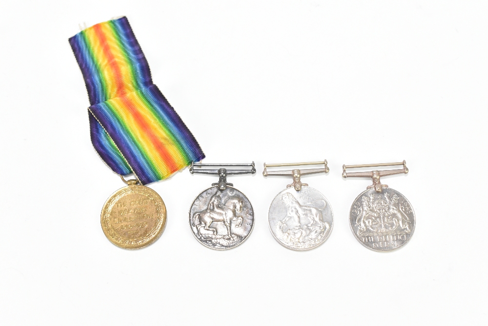 Two WWI medals awarded to GNR.J.MATHER.R.A, also two WWII Defence medals (4).Additional - Bild 2 aus 6