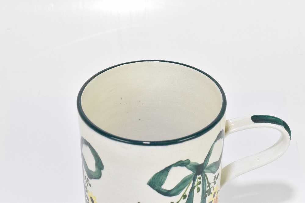 WEMYSS WARE; an oversized mug painted with swags and foliage, impressed marks and initialled R.H & - Bild 4 aus 6