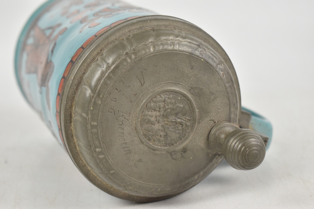 An 18th century German faïence stein, with hinged pewter lid engraved 'A.M.Körnerin 1796', the - Bild 6 aus 6