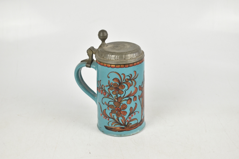 An 18th century German faïence stein, with hinged pewter lid engraved 'A.M.Körnerin 1796', the - Bild 3 aus 6