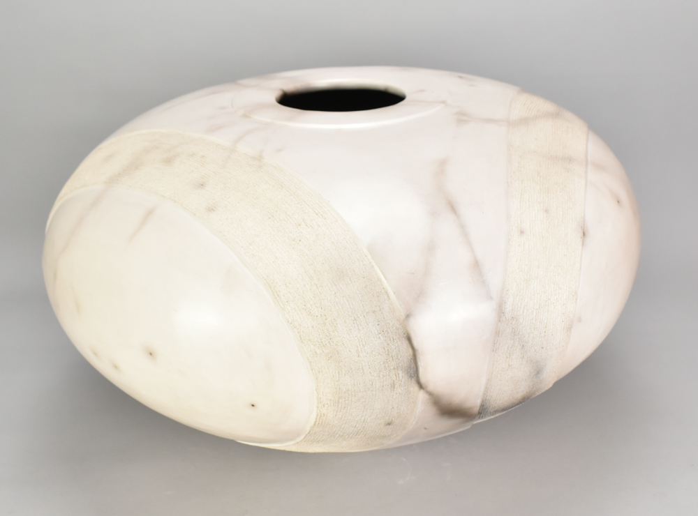 ANTONIA SALMON (born 1959); a very large round smoke fired stoneware vessel with burnished and - Image 3 of 4