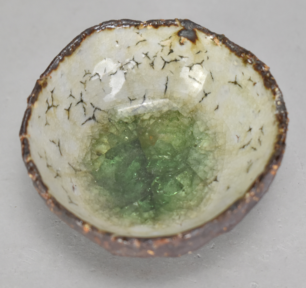 AKIKO HIRAI (born 1970); a miniature stoneware pond bowl with lime green glaze pooling to the - Image 2 of 3