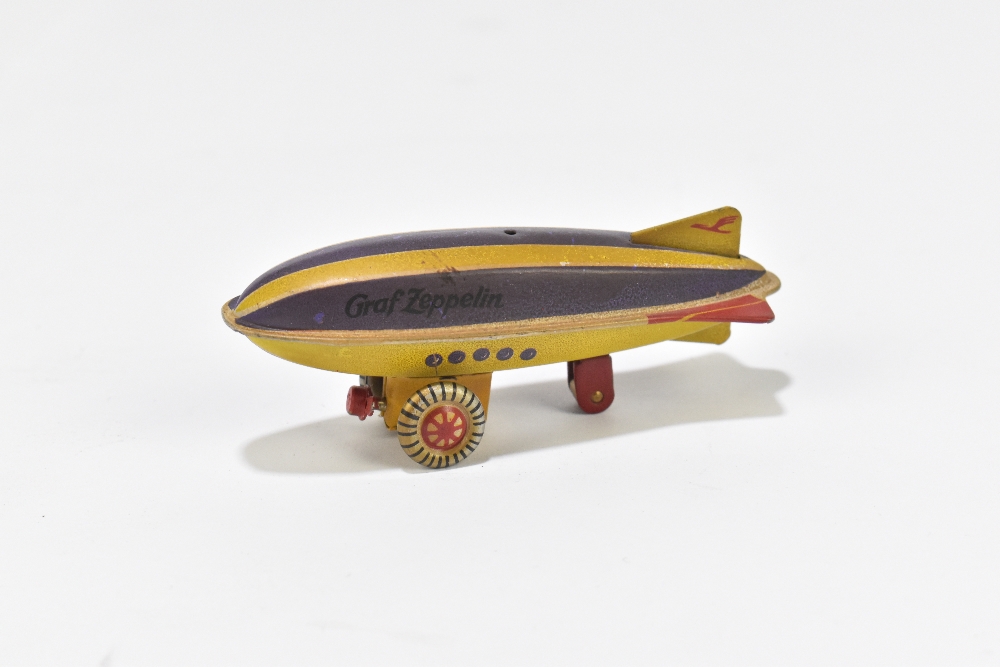 A German miniature wind up zeppelin, in original box. - Image 3 of 5