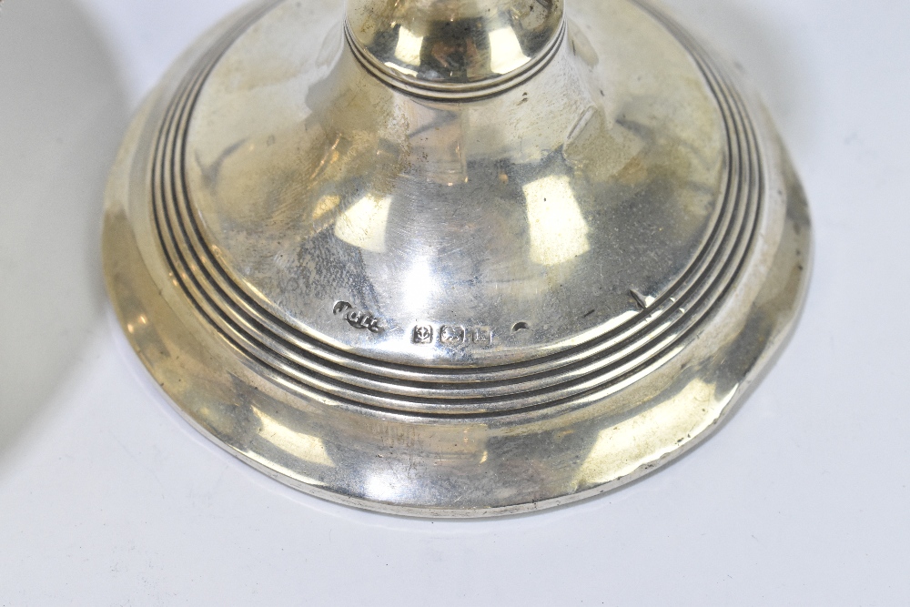 A late Victorian hallmarked silver twin handled trophy, Birmingham 1899, height 10cm, with a - Image 4 of 5