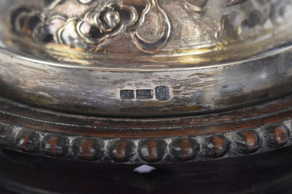 WANG HING; a good pair of late 19th century Chinese silver and mother of pearl tazzas with the shell - Image 6 of 8