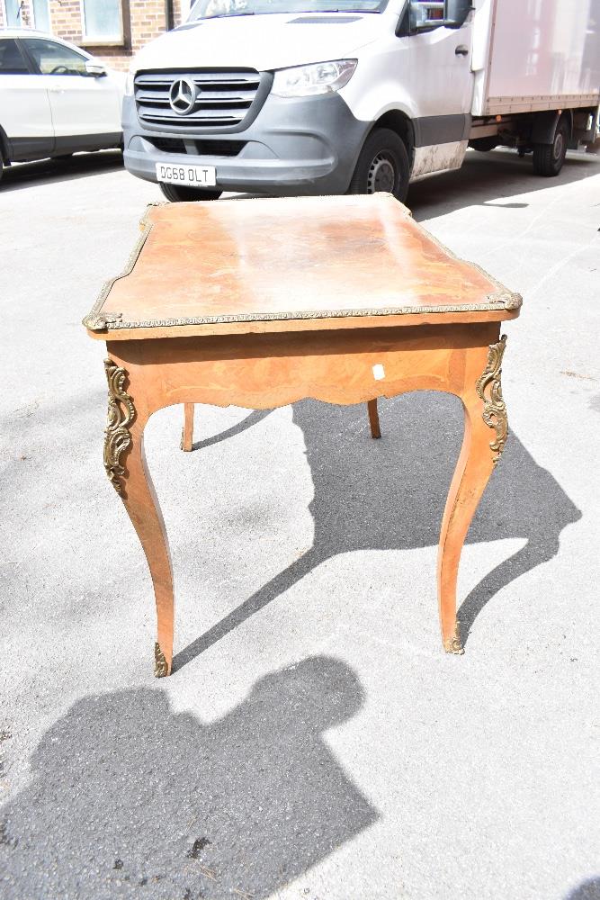 An early 20th century French inlaid kingwood inverted breakfront writing table with gilt metal - Image 4 of 4