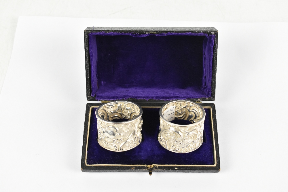 GEORGE NATHAN & RIDLEY HAYES; a pair of Edward VII hallmarked silver napkin rings of circular form - Image 3 of 3