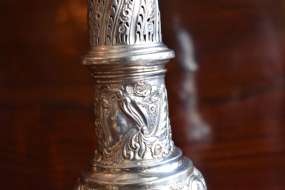 NATHAN & HAYES; an Edwardian hallmarked silver sugar caster of baluster form, with embossed - Image 2 of 3