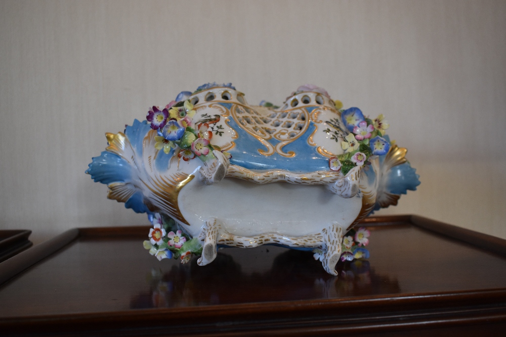 A mid/late 19th century floral encrusted porcelain basket with fixed handle and hand painted - Image 3 of 4