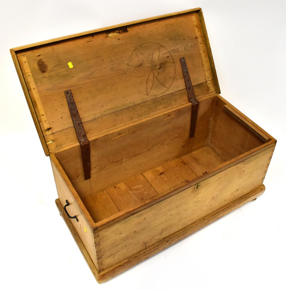 A late 19th/early 20th century pine bedding box, on later bun feet, 44 x 97 x 46cm. - Image 2 of 2