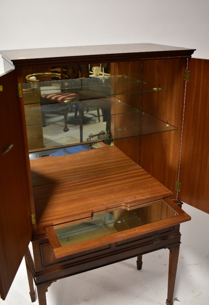 A reproduction mahogany-style cocktail cabinet, the interior with mirrored back, - Image 2 of 2