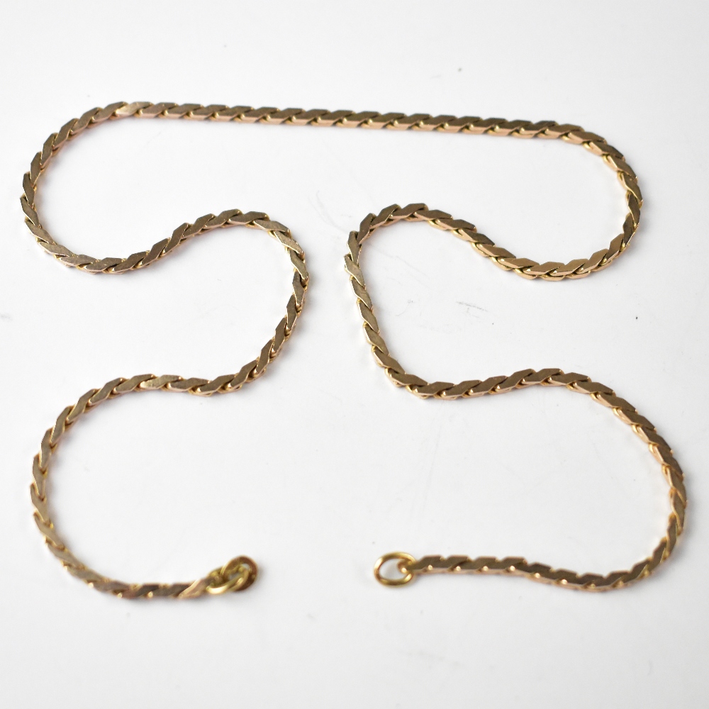 A 9ct gold box link style necklace (missing the hoop fastener), length approx 40cm, approx 11.2g.